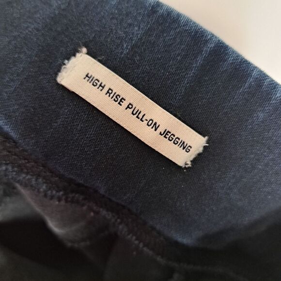 Universal Thread High Rise Pull On Jegging Dark Blue Denim - Picture 2 of 5